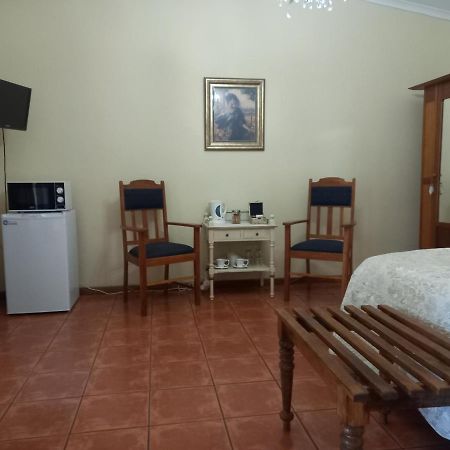 Avondrust Guest House Graaff-Reinet Exteriör bild